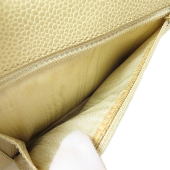 CHANEL Logo Wallet - Picture 5 of 11